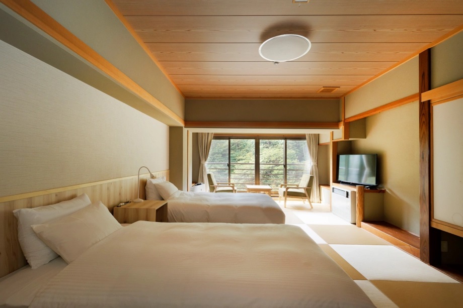 和ツインセミダブルベッド